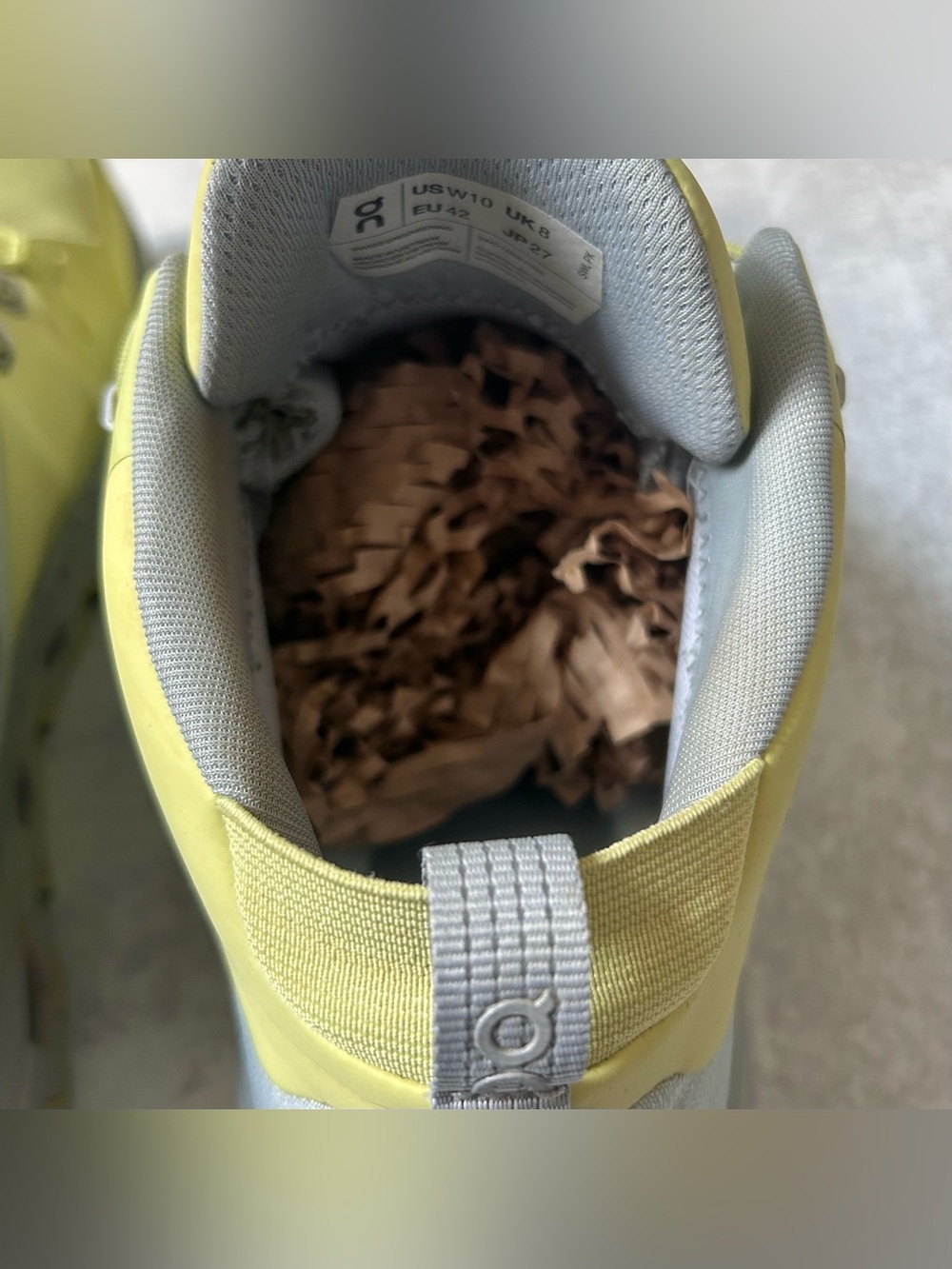 On Cloudtrax Waterproof Hiking Shoes - Picture 6 of 9